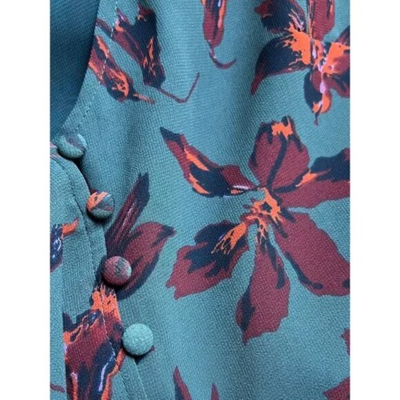 Moonblossom Ruffle-Sleeve Dress in Winter Orchid - Picture 4 of 6